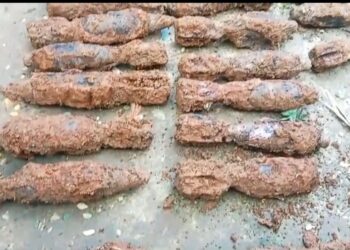 Mortar shells suspected to be of the India-Pakistan war recovered
