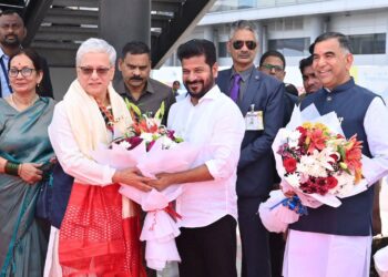 Telangana Chief Minister receives Hon’ble Designate-Govenor Jishnu Dev Varma at Airport