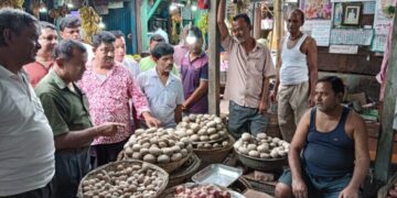 vegetable prices hit the roof as poor rain hits harvest