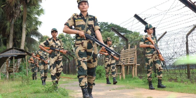 BSF women soldiers succeeded in stopping the smuggling trade at the border