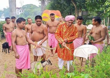 Ker Puja observes in state