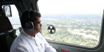 CM inspects flood-affected area
