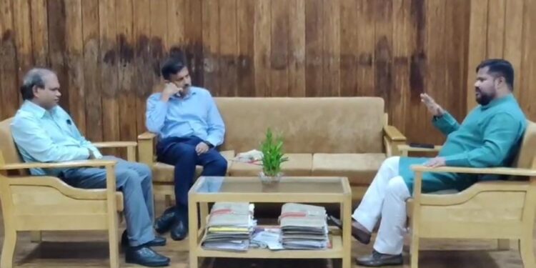 NIIT Student died : Minister met NIIT Superintendent