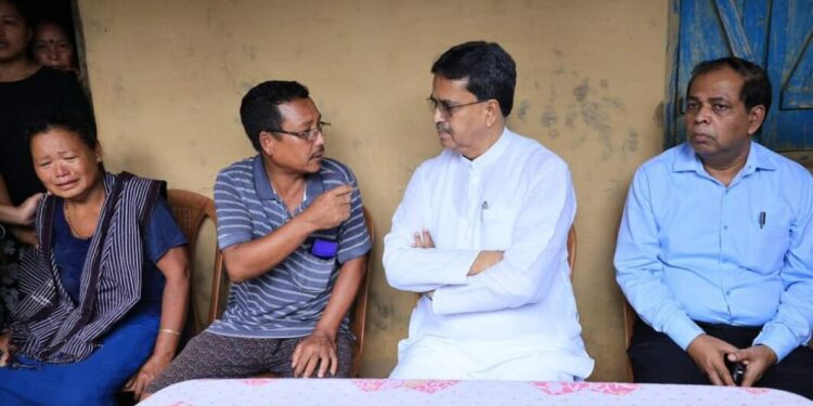 CM declares Rs 242.55 Crore relief, development package for Gandatwisa