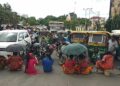 Locals stages road blockade: Face water crisis