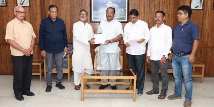 Congress Delegation Meets Governor, Alleges Corruption Against Minister Bikas Debbarma