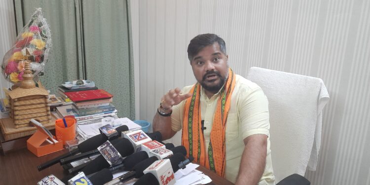 Congress of playing negative politics and claimed : Sushanta