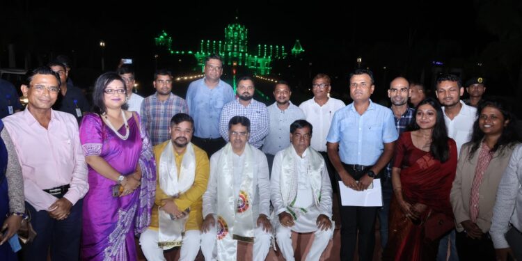 CM inaugurates projects at Ujjayanta Palace