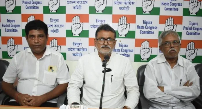 Congress criticizes State Government Over Flood Relief Efforts