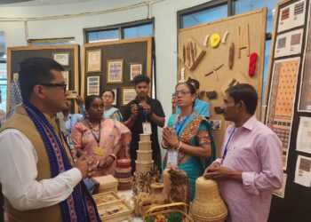 Union Minister Praises Tripura’s Handicrafts, Pledges Support for Artisans