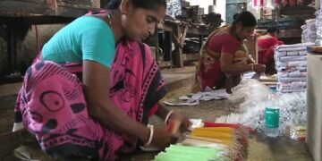 candle-making unit, working tirelessly to meet Diwali’s festive demands.