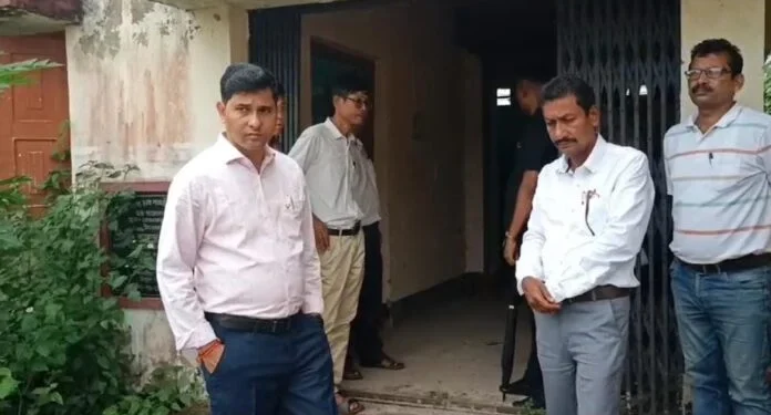 Fisheries Minister Inspects Abandoned Fish Farming Supply Center