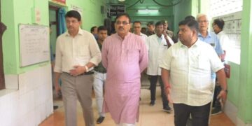 Minister Visits Gomati District Hospital Amidst Complaints