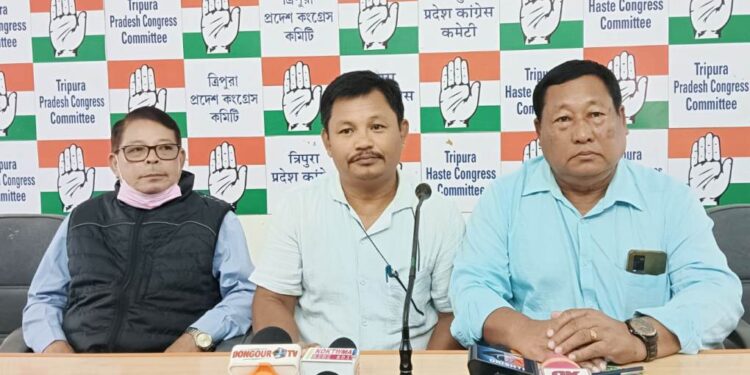 Pradesh Adivasi Congress met with central leaders in Delhi to present a series of demands