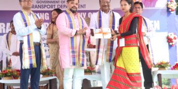 Governor attending the Closing ceremony Driving Training programme for woman