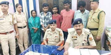 Police arrested 5 gang members