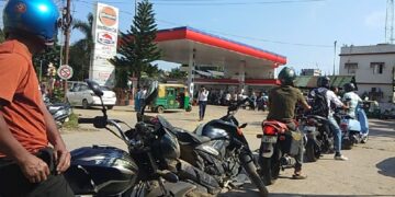 Petrol Crisis: Daily life significantly impacted