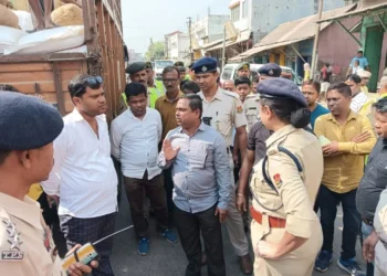 Agartala traffic police fail to resolve congestion in a smart city