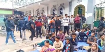 Forest Workers Stage Sit-In Protest at Sepahijala Wildlife Sanctuary