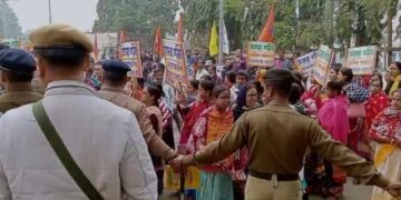 Rose Valley cheat fund case: protest against former Chief Minister