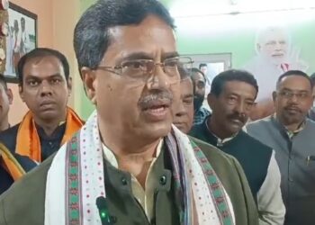 Congress and CPM try to create controversy in State: Chief Minister