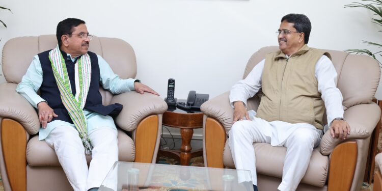 Union Minister Prahlad Joshi Approves Establishment of FCI Regional Office in Tripura