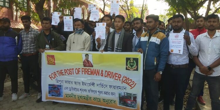 Physically qualified Job aspirants for Fire Service department stages protest