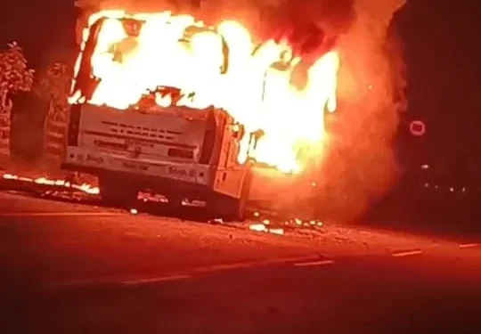 Picnic bus caught fire : Several Injured
