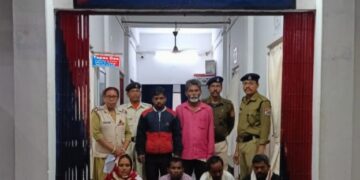 GRP and RPF seized a total of 32.5 kg of dry marijuana : Six detain