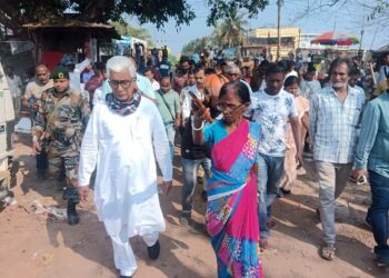 Opposition Leader concern over Lake Choumuhani Market eviction