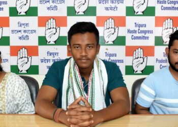 NSUI state president demanded the resignation of the Chief Minister