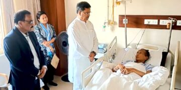 CM vsits TIPRA Motha President Bijoy Kumar Hrangkhawl in Hospital, Wishes Him a Speedy Recovery
