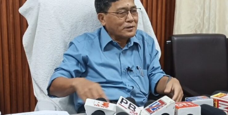 Opposition Leader accused Speaker for violating assembly procedures