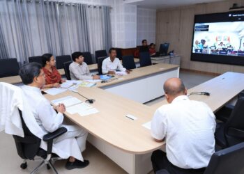 CM proposes setting up of state-of-the-art disease diagnostic laboratory