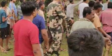 Two Bangladeshi thieves arrested