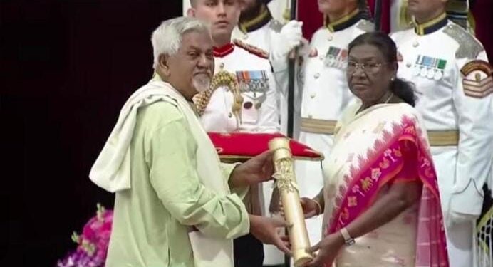 Arunoday Saha Honored with Padma Shri, Chief Minister Extends Congratulations