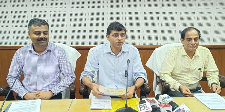 CM Manik Saha Reviews Weather Situation; One Dead, 106 Houses Damaged in Tripura