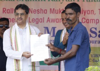 CM distributes pattas to 82 tea garden workers