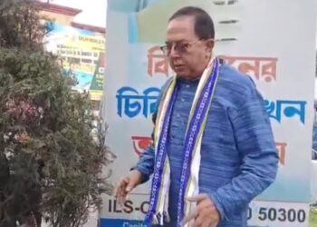 Tripura Assembly Speaker Biswabandhu Sen Hospitalised After Falling Unconscious on Train