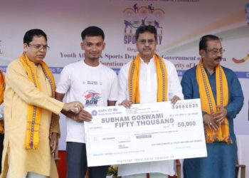 Chief Minister emphasizes proper coaching of players