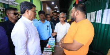 GST Reforms Win Praise From Buyers and Sellers: CM