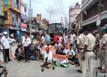 Violence marks Congress bandh protest in Kailashahar town