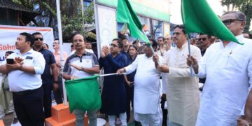 Manik Saha dispatches Tripura relief aid to Himachal flood victims