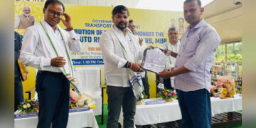 Transport Minister Urges Pre-Paid Taxi, Auto Drivers to Maintain Service Standards for Tourists