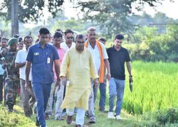 Minister Ratan Lal Nath assures full support to farmer after paddy crop destroyed