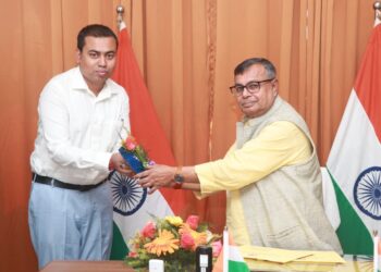 Power Minister hands over three appointment letters