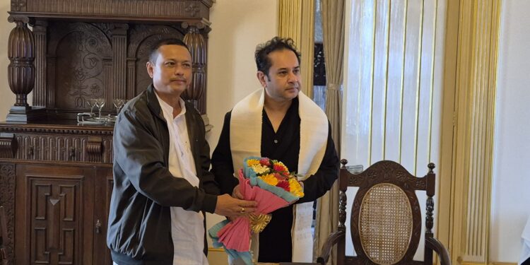 A Royal Confluence: Maharaja Pradyot Manikya and Manipur’s Maharaja Sanajaoba Meet at Ujjayanta Palace.