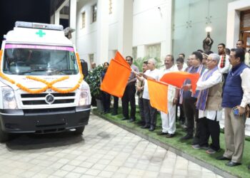 Governor Reddy Nallu flags off Mobile Health Unit in Agartala