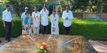 Congress pays tribute to Nehru on his 136th birth anniversary