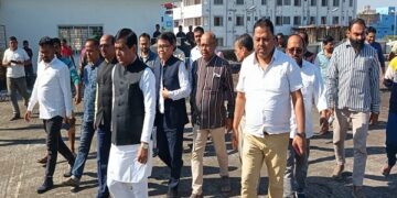 AMC plans scientific slaughterhouse; Mayor inspects site